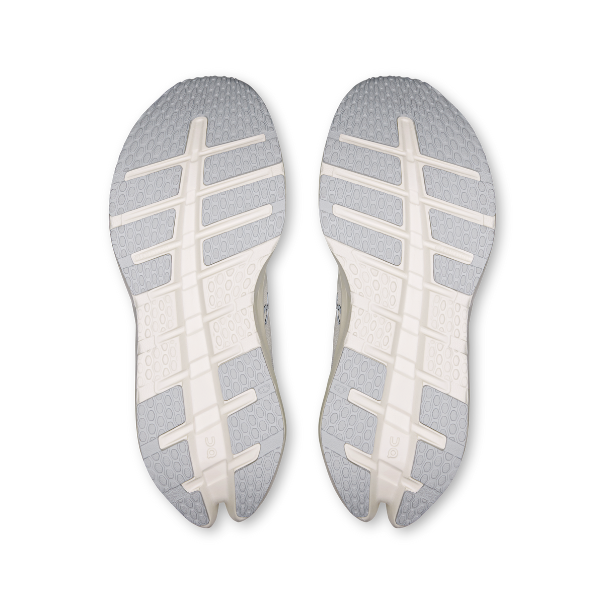 On Running Women's Cloudrunner 3 in White/Ivory