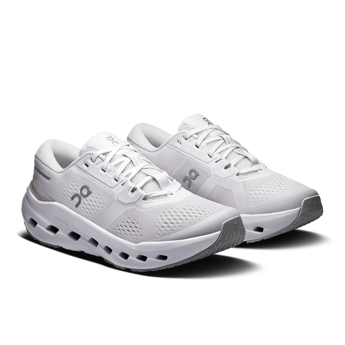 On Running Women's Cloudrunner 3