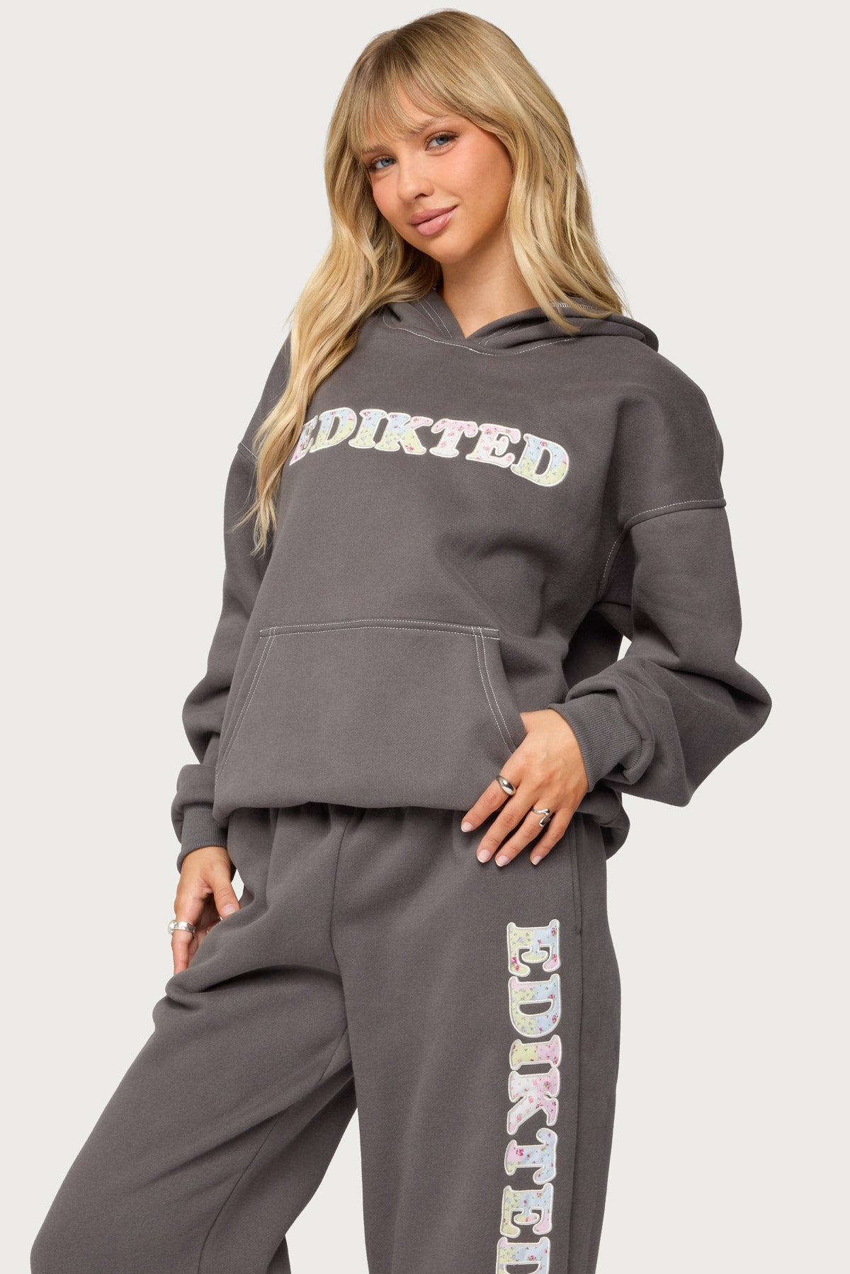 Mili Edikted Hoodie