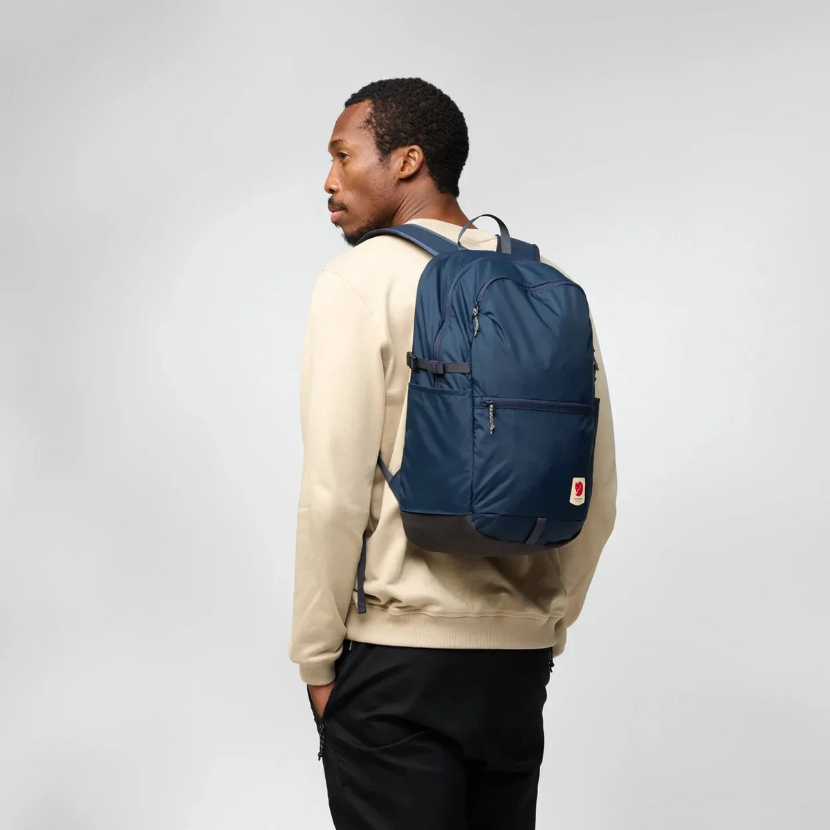 Fjallraven High Coast Backpack 24 in Navy