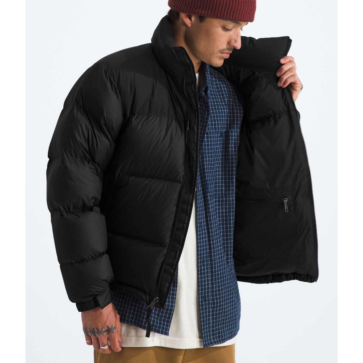 The North Face Men's 1996 Retro Nuptse Jacket in TNF Black