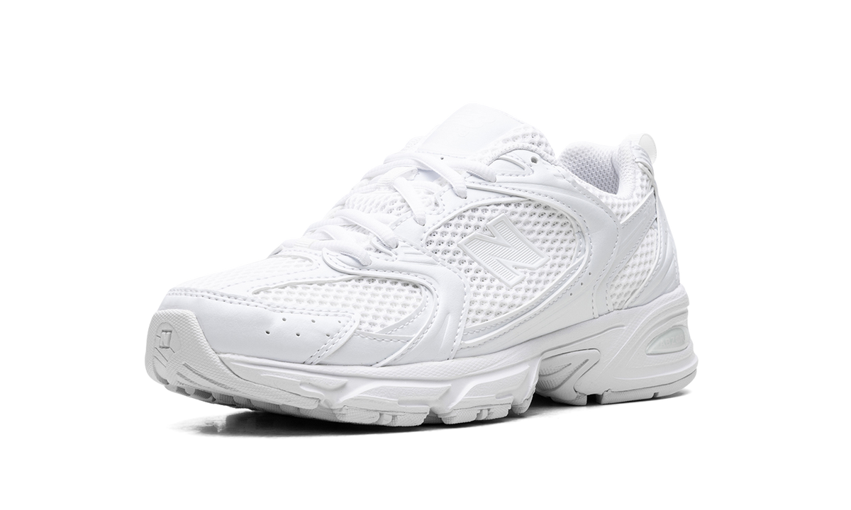 530 "Triple White" MR530PA