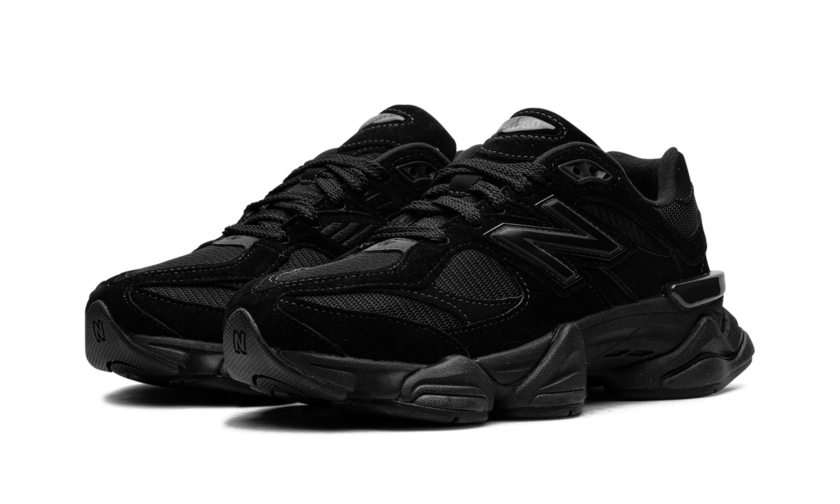 9060 "Triple Black" U9060BPM