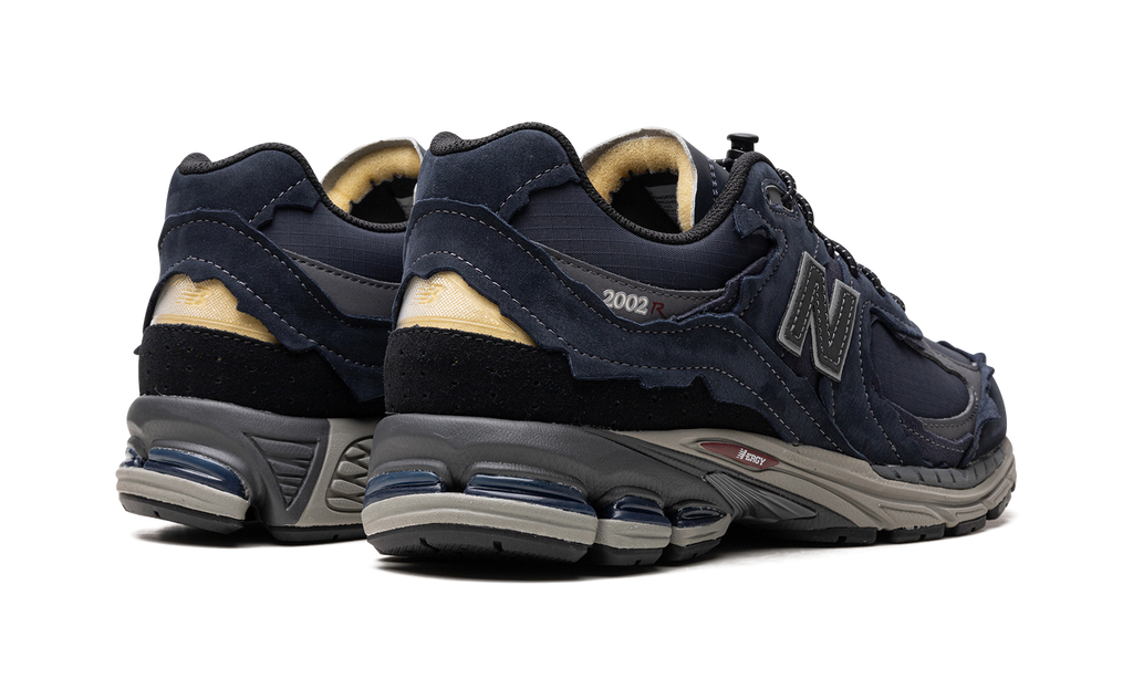 2002R "Protection Pack - Eclipse" M2002RDO