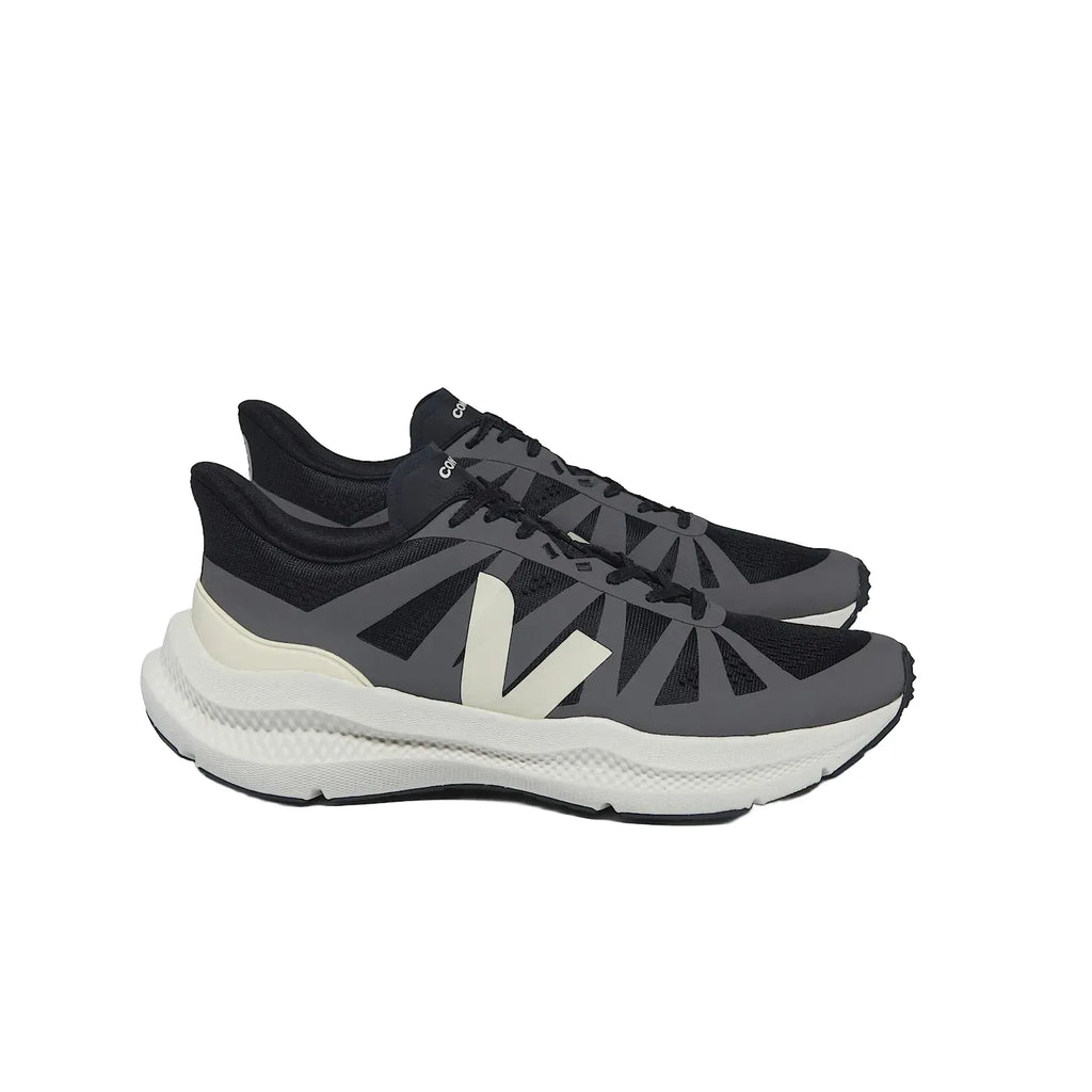 Veja Women's Condor 3 Engineered Mesh in Black Calcaire