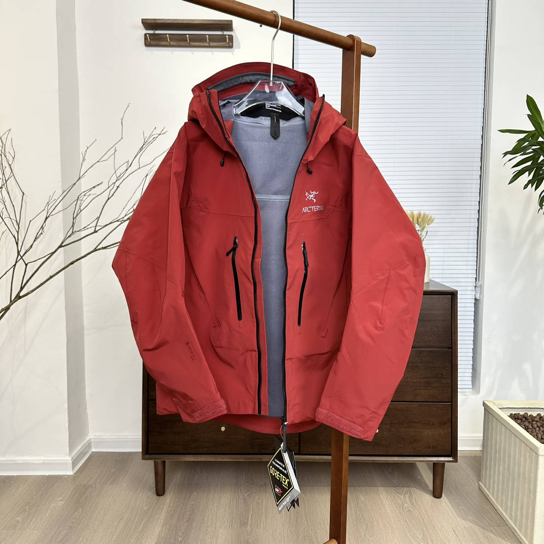 Arc'teryx Men's Alpha Jacket SV7 'Red'